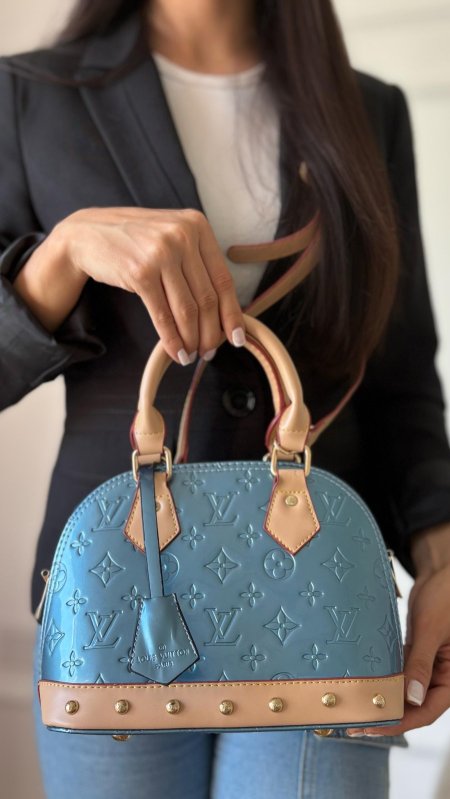 شنطة - Louis Vuitton ALMA / اصدار محدود شامل علبة الشركة